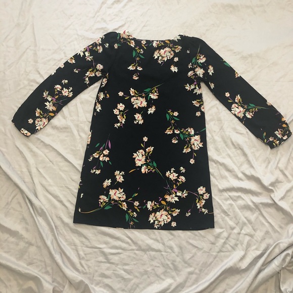 Lulu’s Herbaceous Babe Navy Floral Shift Dress - Picture 6 of 7